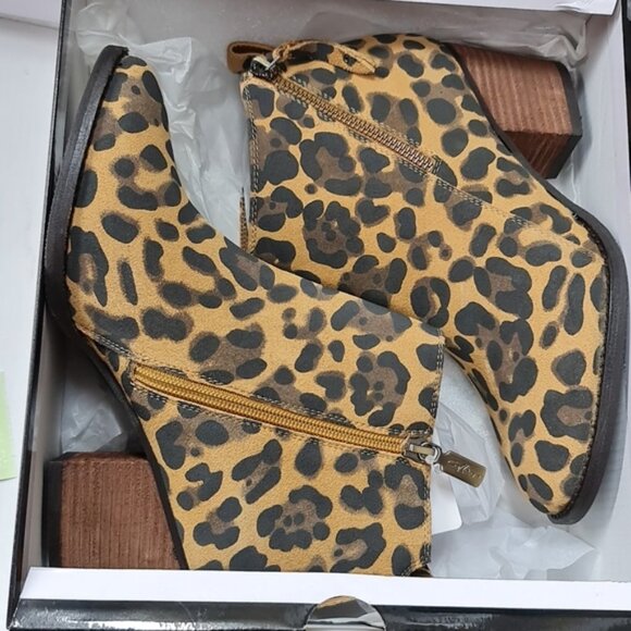 Aqua College Nancy Waterproof Booties - Picture 3 of 4